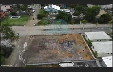 Imagem: O terreno possui 600m² de Área e está localizado em Prado