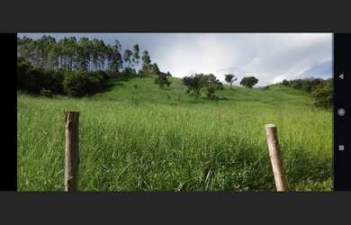 Imagem 10: Fazenda de 72 há em Oliveira MG