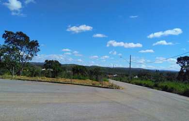 Imagem: O terreno e está localizado em São José de Almeida, Jaboticatubas