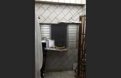 Imagem: A casa possui 2 Dormitórios, 2 Banheiros, Acomodam 6 pessoas