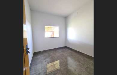 Imagem: A casa está localizado em Aquidauana, MS à venda por R$200.000