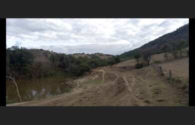 Imagem 3: Fazenda de 240 há em Carmo da Mata MG
