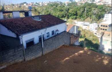 Imagem: O terreno possui 500m² de Área e está localizado em São