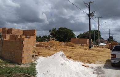 Imagem 6: R$600 mil reais terreno de 5 mil metros quadrados no bairro Santa Helena...