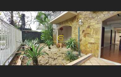 Imagem 2: Casa em Fradinhos. 447m² de Área Privada, 4 Vagas na garageme3 Dormitórios