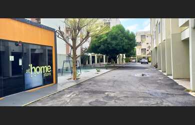 Imagem: O apartamento possui 3 Dormitórios, 2 Suítes, 1 Banheiro