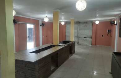 Imagem: O studio possui 4 Banheiros, 5 Vagas na garagem, Direto com