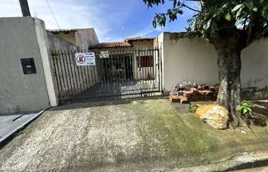 Imagem: A casa está localizado em Paranavaí, PR à venda por R$121.793