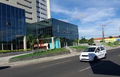 Imagem: A sala comercial possui 1 Dormitório, 1 Banheiro, 1 Vaga na