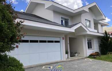 Imagem 1: Casa alto padrão em Condomínio fechado