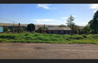 Imagem: O terreno possui 476m² de Área e está localizado em Paranaguá