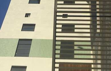 Imagem: O apartamento possui 3 Dormitórios, 1 Suíte, 1 Banheiro, 1