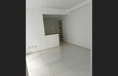 Imagem: O apartamento possui 3 Dormitórios, 1 Suíte e 2 Banheiros