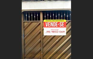 Imagem: A casa possui 3 Dormitórios, 2 Suítes, 2 Banheiros, Acomodam