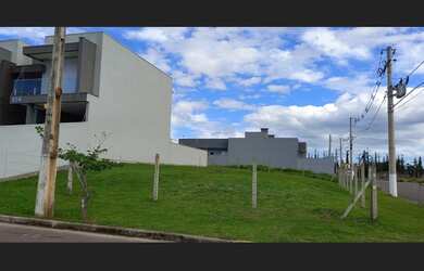 Imagem: O terreno possui 351m² de Área e está localizado em Estância