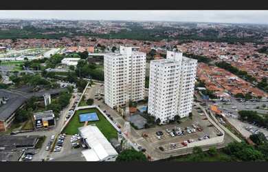 Imagem: O apartamento possui 2 Dormitórios, 1 Suíte, 2 Banheiros