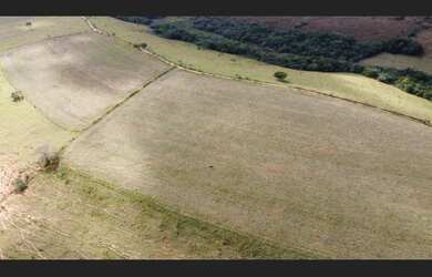 Imagem 2: Fazenda de 72 há em São Tiago MG