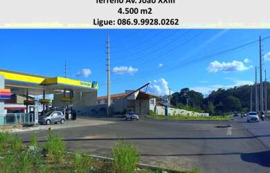 Imagem: O apartamento possui 4.492m² de Área e está localizado em