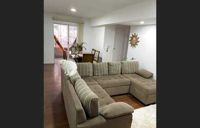 Imagem: O apartamento possui 2 Dormitórios, 1 Suíte, 2 Banheiros