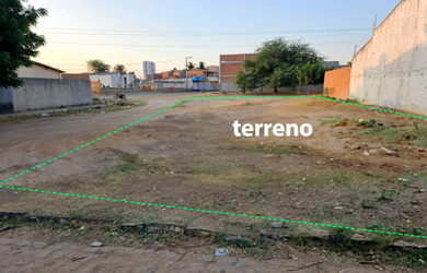 Imagem: O terreno possui 300m² de Área e está localizado em Caldeirão