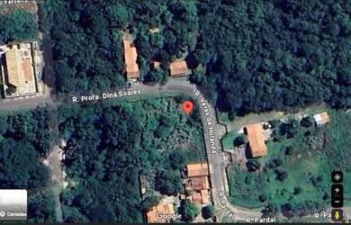 Imagem: O terreno possui 2.500m² de Área e está localizado em Teresina