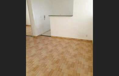 Imagem: O apartamento possui 2 Dormitórios, 1 Banheiro, Acomoda 1 pessoa