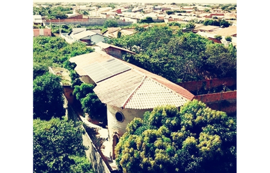 Imagem: A casa possui 5 Dormitórios, 2 Suítes, 3 Banheiros, Acomodam