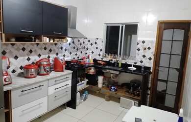 Imagem 4: Casa alugar Éden- SJM. Acomodam 5 pessoas, 77m² de Área, 2 Banheirose3...