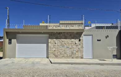 Imagem: A casa para alugar possui 3 Dormitórios, 1 Suíte, 1 Banheiro