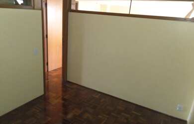 Imagem: A sala comercial está localizado em Pelotas, RS à venda por