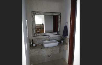 Imagem 13: Casa Alto Padrão. 253m² de Área Privada, 2 Vagas na garageme3 Dormitórios