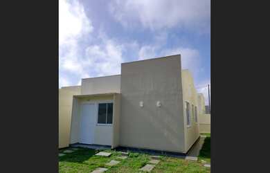 Imagem: A casa em condomínio possui 2 Dormitórios, 1 Banheiro, 2 Vagas