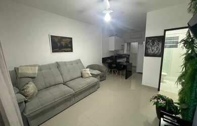 Imagem: A casa possui 2 Dormitórios, 1 Banheiro e 1 Vaga na garagem