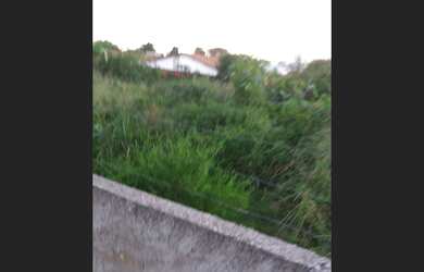 Imagem: O terreno possui 1.350m² de Área e está localizado em Teresina