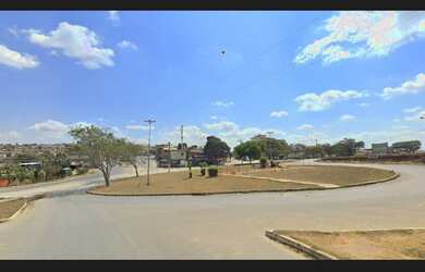 Imagem: A casa possui 2 Dormitórios, 1 Vaga na garagem, 50m² de Área