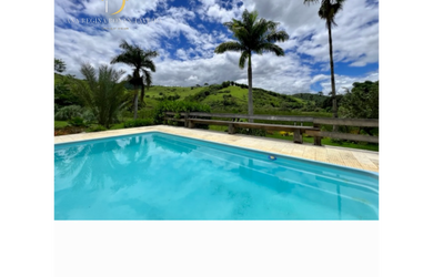 Imagem: A fazenda possui 4 Dormitórios, 1 Suíte, 2 Banheiros, 54.450.000m²