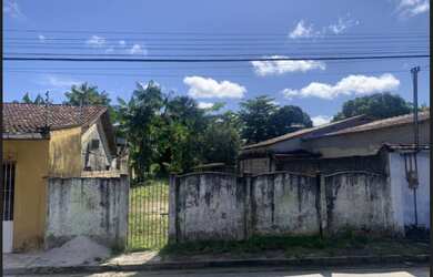 Imagem: O terreno possui 500m² de Área e está localizado em Capanema