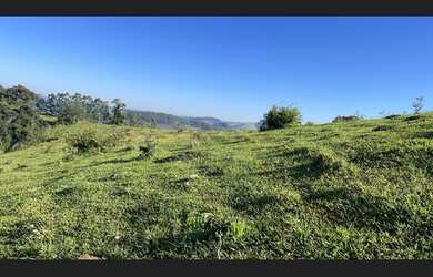 Imagem 15: Fazenda de 71 há em São Tiago MG