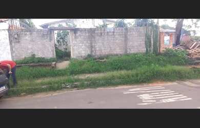 Imagem: O terreno possui 270m² de Área e está localizado em Teresina