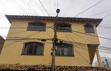 Imagem: O apartamento possui 3 Dormitórios, 1 Banheiro, 150m² de Área