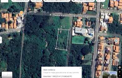 Imagem: O terreno possui 1.800m² de Área e está localizado em Teresina