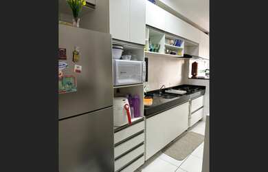 Imagem: O apartamento possui 3 Dormitórios, 1 Suíte, 1 Banheiro, 1