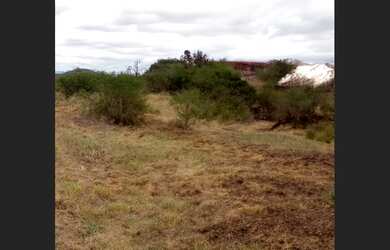 Imagem: O terreno possui 16.000m² de Área e está localizado em Caldeirão