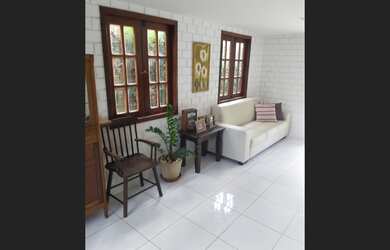 Imagem 3: Casa em condomínio Fechado