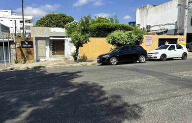 Imagem: A sala comercial possui 4 Dormitórios, 2 Suítes, 2 Banheiros