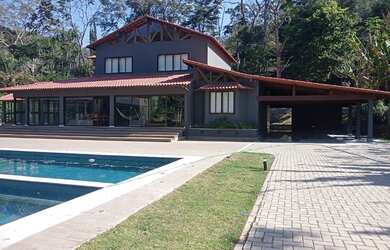 Imagem: Casa com 8 dormitórios à venda - Pedro do Rio - Petrópolis/RJ