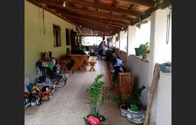 Imagem: A fazenda e está localizado em Itatiaiuçu, MG à venda por