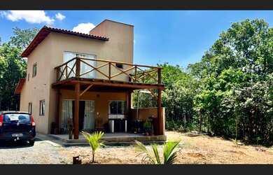 Imagem: A casa em condomínio possui 2 Dormitórios, 1 Suíte, 2 Banheiros