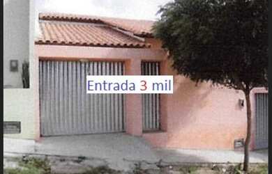 Imagem: A casa possui Imóvel de leilão e está localizado em Batalha