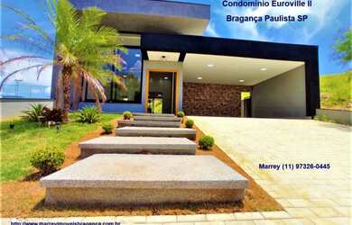 Imagem: A casa em condomínio possui 3 Dormitórios, 3 Suítes, 5 Banheiros